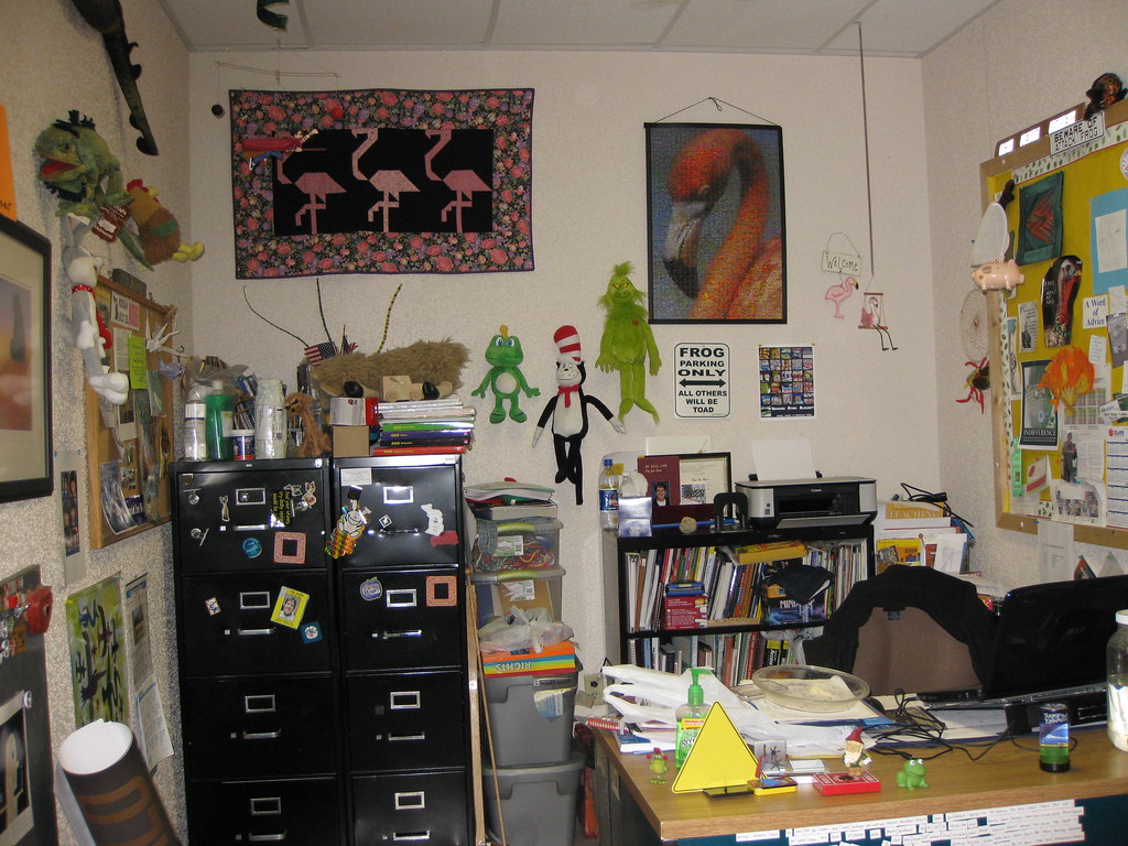 declutter seu espaço de negócios em casa