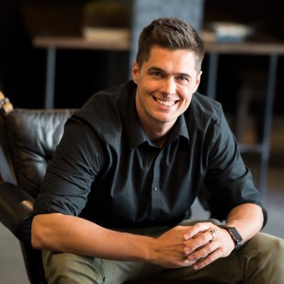 مصمم الويب مينيابوليس ، مصمم الويب المستقل ، تصميم مواقع الويب في مينيابوليس