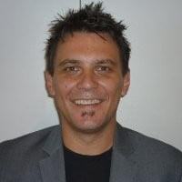 เควนติน ไอส์เบตต์