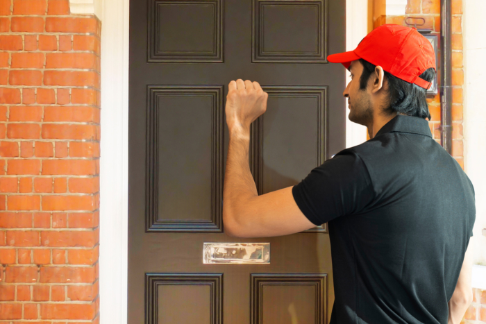 błędy przedstawiciela handlowego pokryć dachowych pukanie do drzwi