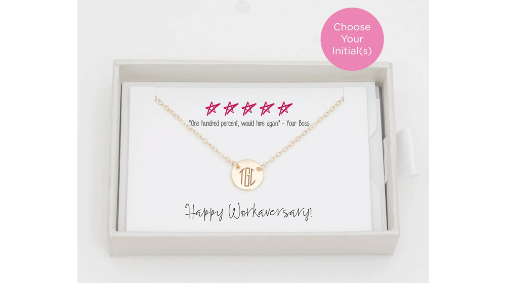 上司からの従業員への勤務記念日の贈り物