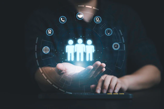 Empresário de conceito de público-alvo de marketing de fotos escrevendo um círculo vermelho para marcar para focar o grupo de clientes