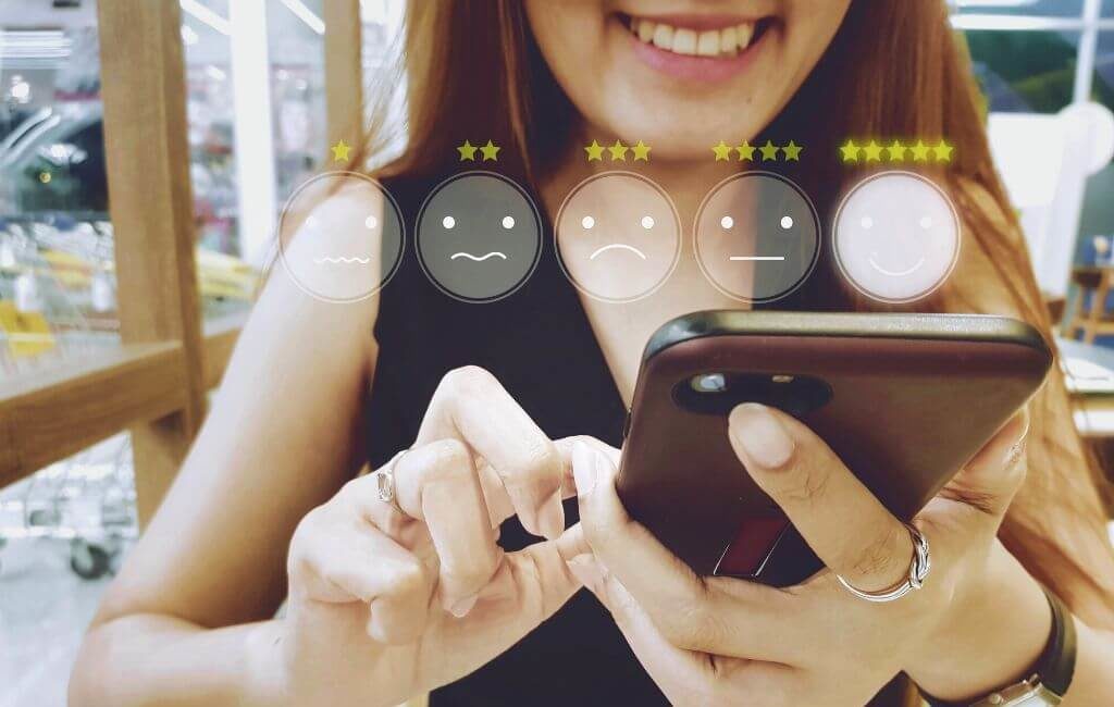 نصائح لإدارة السمعة للهجرة