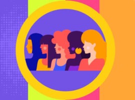 Группа мультикультурных женщин, смотрящих в одно и то же место, представляющих расширение прав и возможностей женщин на работе.