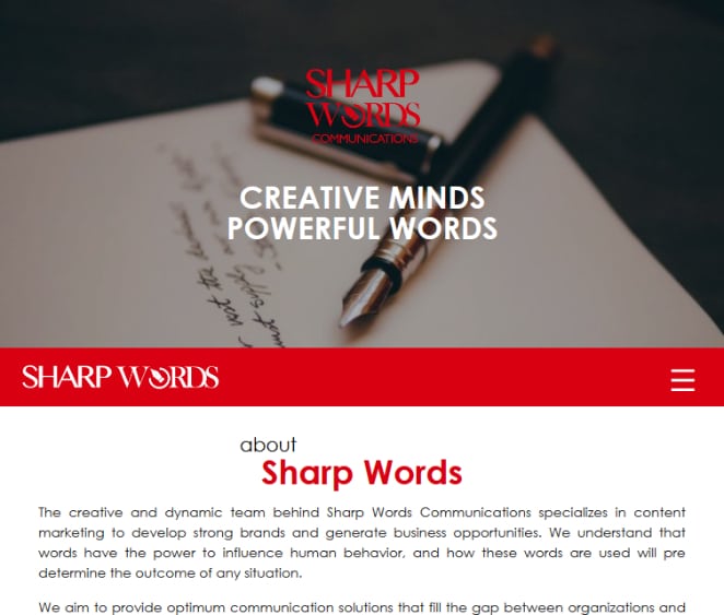 Captură de ecran a site-ului web „Sharp Words” cu meniu de hamburger în dreapta