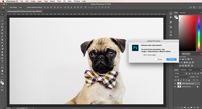 układ przez duotone koła zamachowego jak czarno-białe ostrzeżenie