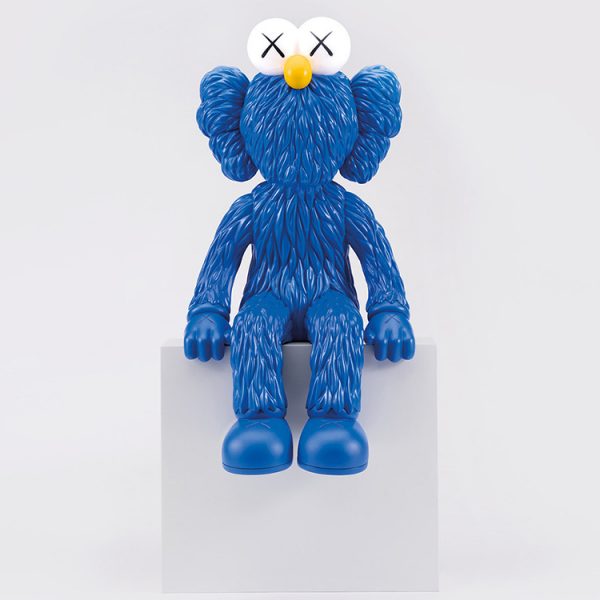 Kaws Blue Elmo-like Figure - kaws 实物大小人偶