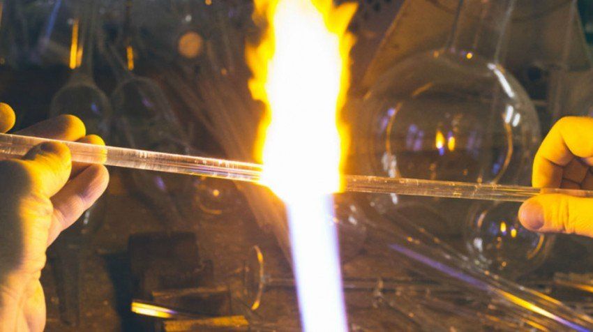 52 ideias de negócios em casa - soprador de vidro