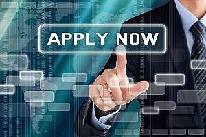 eine Schaltfläche „Jetzt bewerben“, die für Handlungsaufforderungen von entscheidender Bedeutung ist