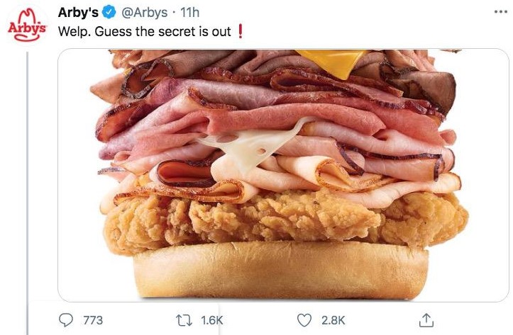 アービーズミートマウンテンバーガー