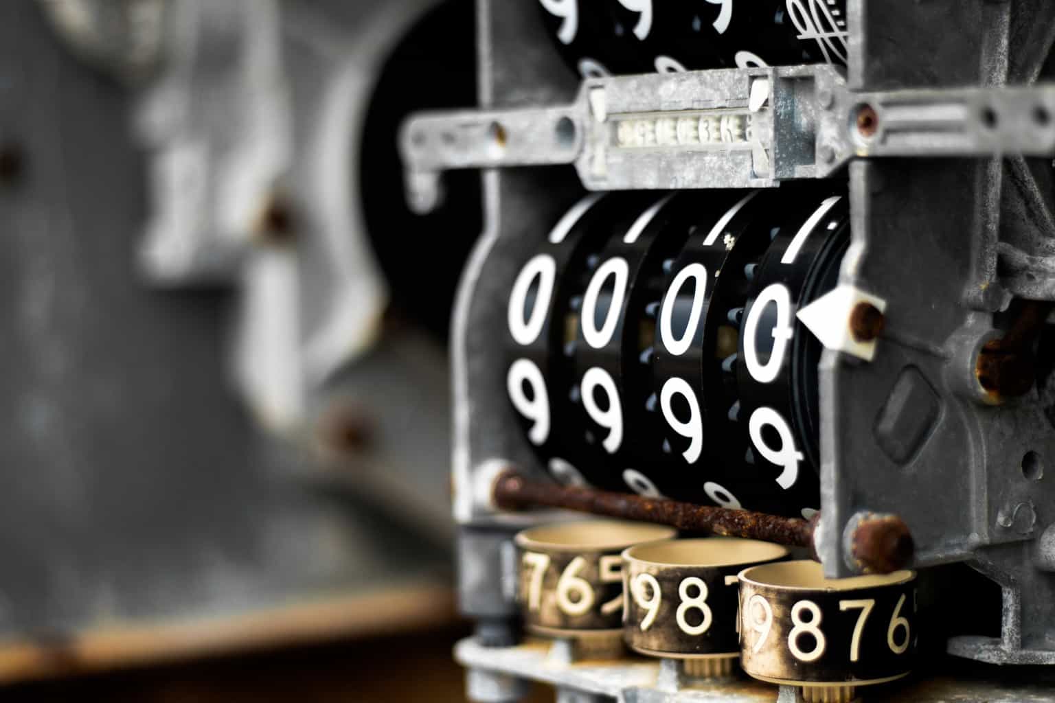 Gunakan efek angka ganjil untuk memaksimalkan rasio klik-tayang untuk video Anda